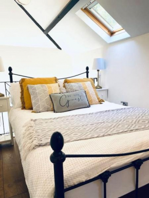 Adorable Victorian 1 bedroom annexe
